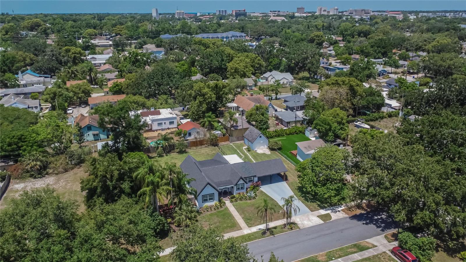 Image 76 of 83 For 733 Clayton Avenue
