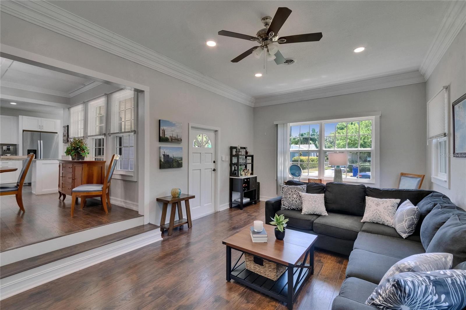 Image 8 of 83 For 733 Clayton Avenue