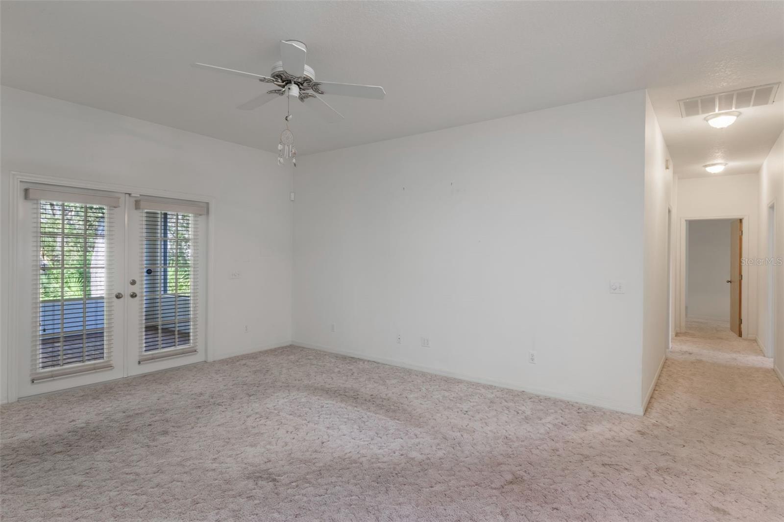 Image 13 of 36 For 1131 Country Oaks Boulevard