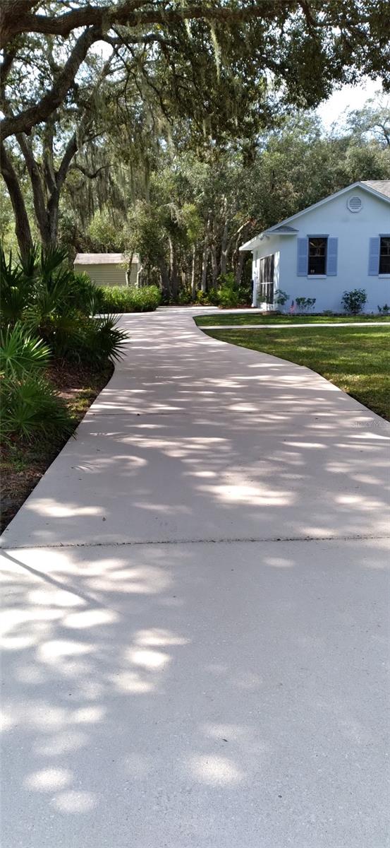 Image 36 of 36 For 1131 Country Oaks Boulevard