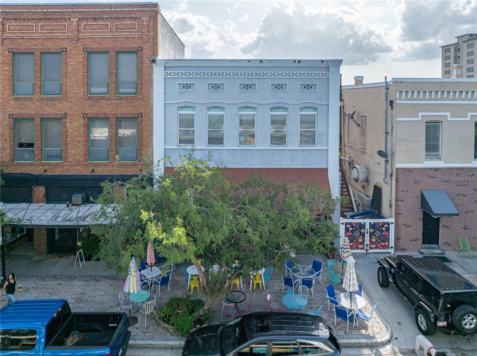 Image 96 of 100 For 135 Central Avenue