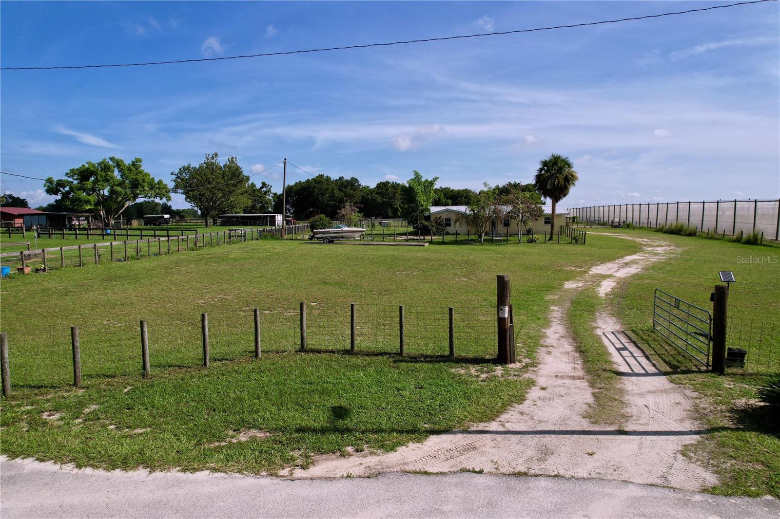 Image 2 of 57 For 1711 Estes Road
