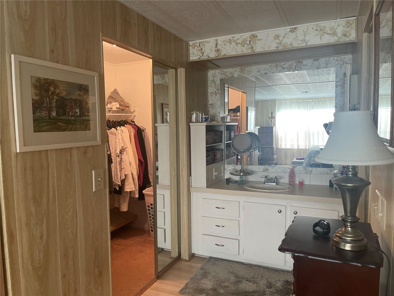 Image 13 of 20 For 4250 Cedarwood Street