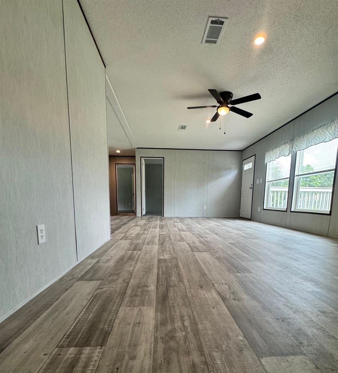 Image 12 of 28 For 5909 Grey Fox Drive