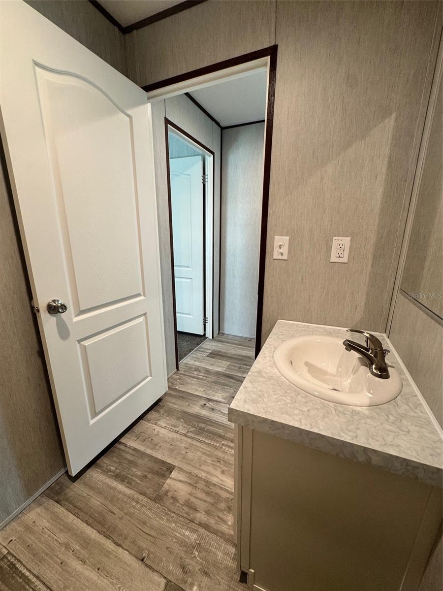 Image 14 of 28 For 5909 Grey Fox Drive