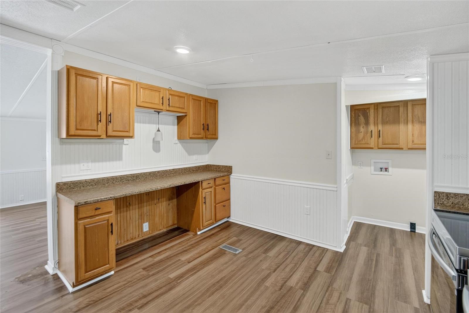Image 12 of 70 For 7333 23rd Street