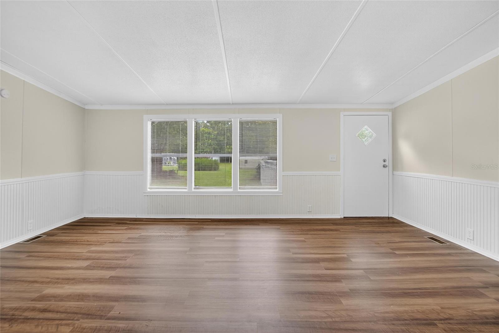 Image 22 of 70 For 7333 23rd Street