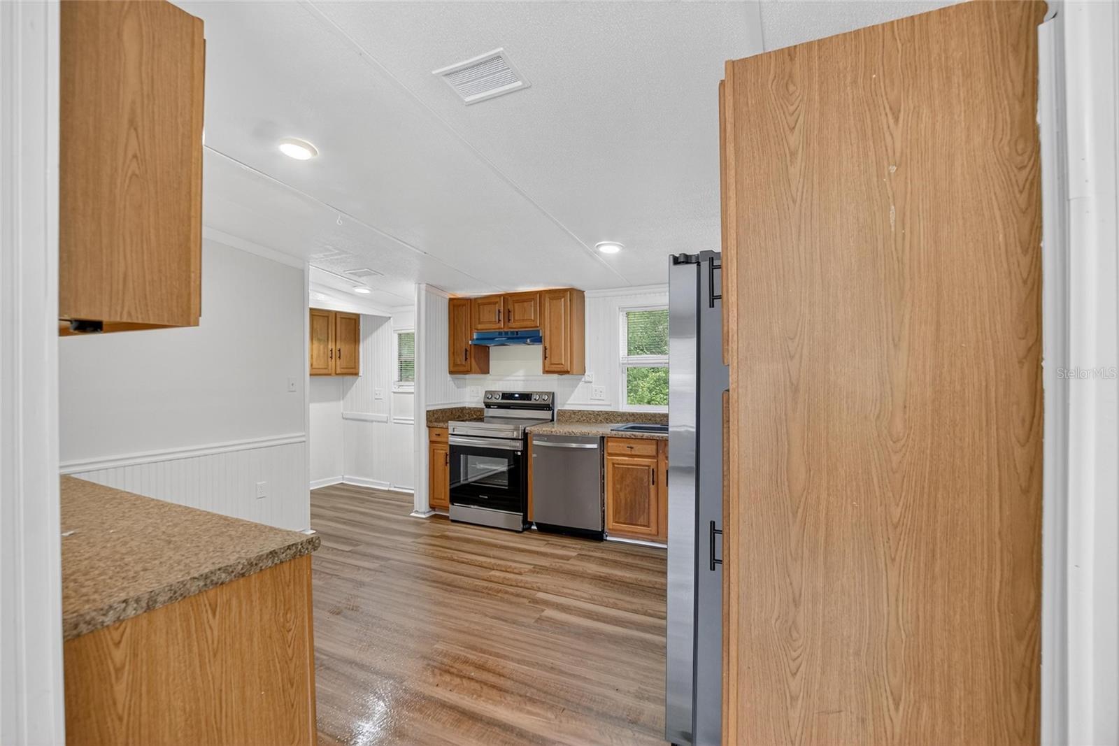 Image 6 of 70 For 7333 23rd Street
