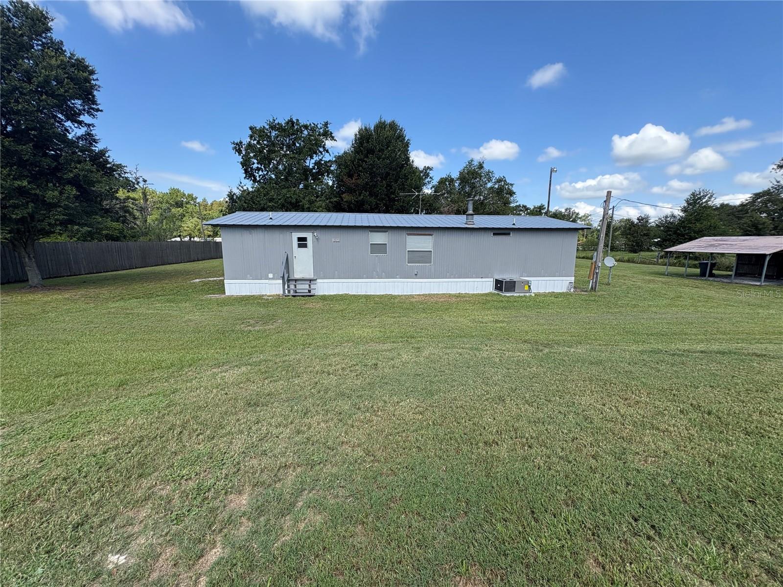 Image 16 of 22 For 10905 Country View Drive