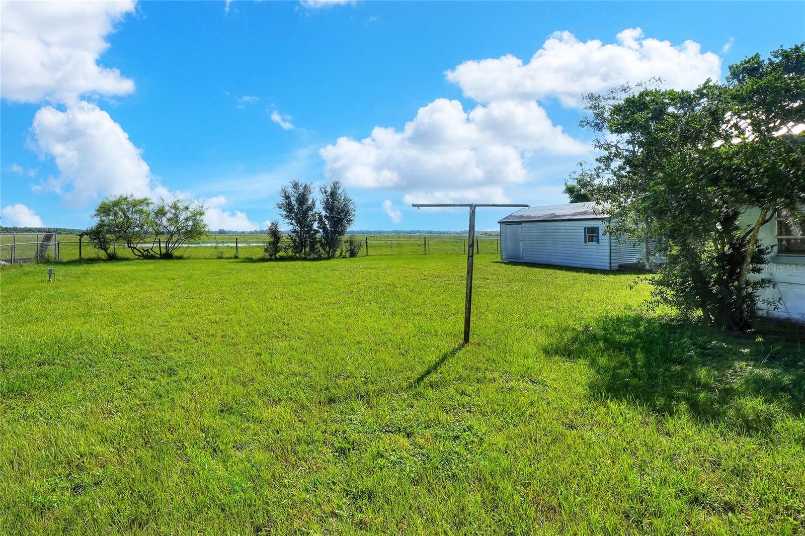 Image 28 of 39 For 625 Lake Wales Road S