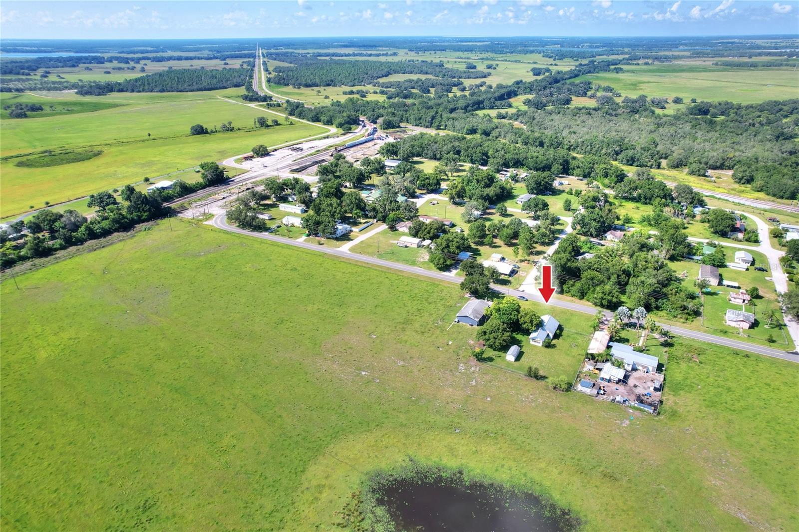 Image 37 of 39 For 625 Lake Wales Road S