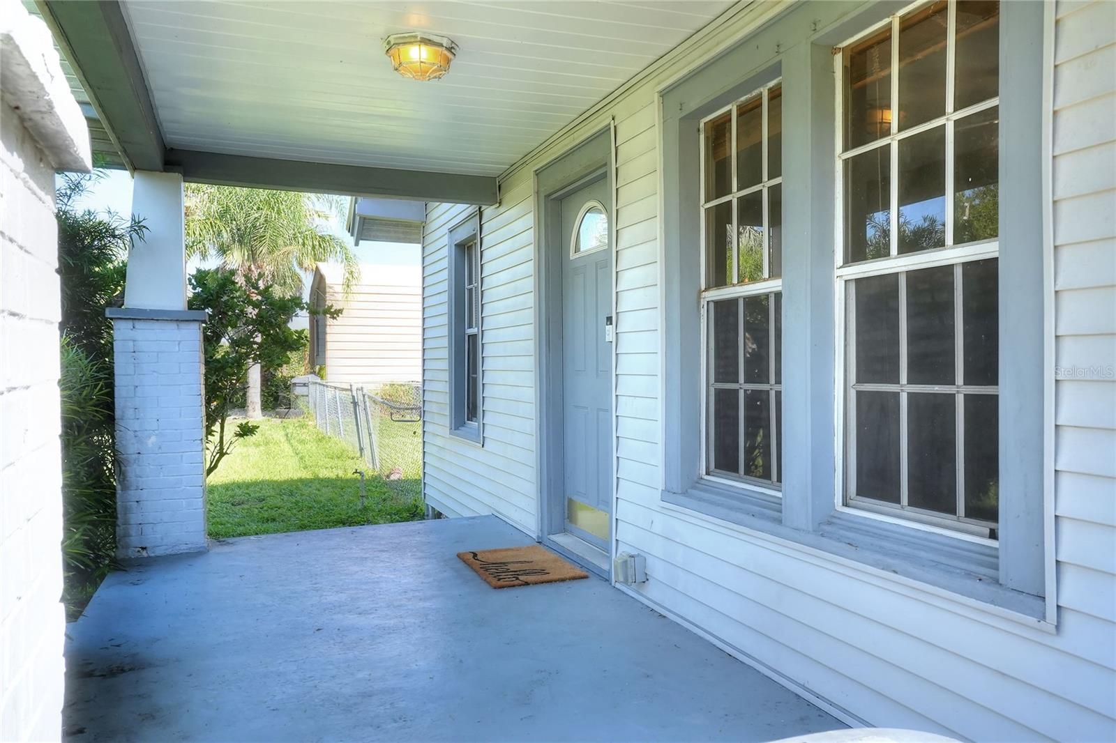 Image 5 of 39 For 625 Lake Wales Road S