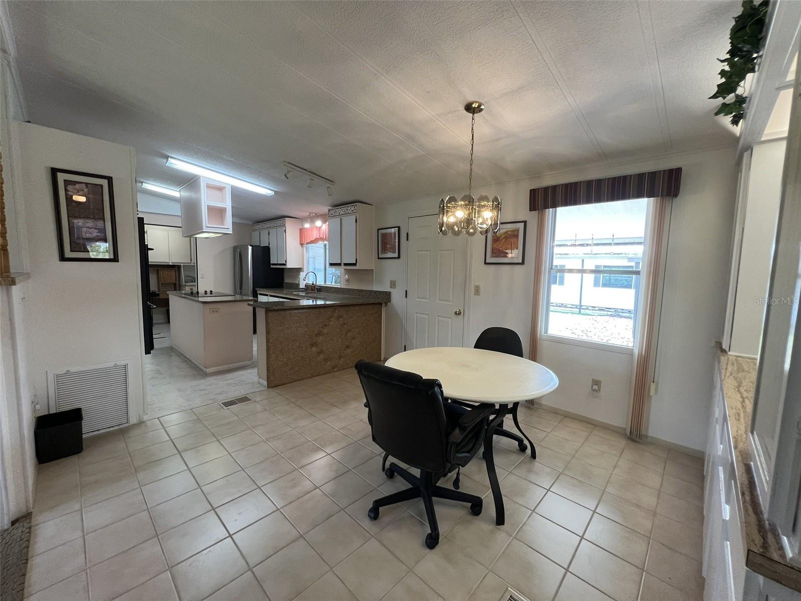 Image 23 of 90 For 2055 Floral Avenue 246