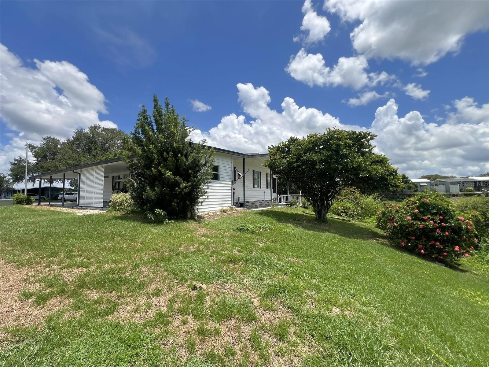 Image 9 of 90 For 2055 Floral Avenue 246