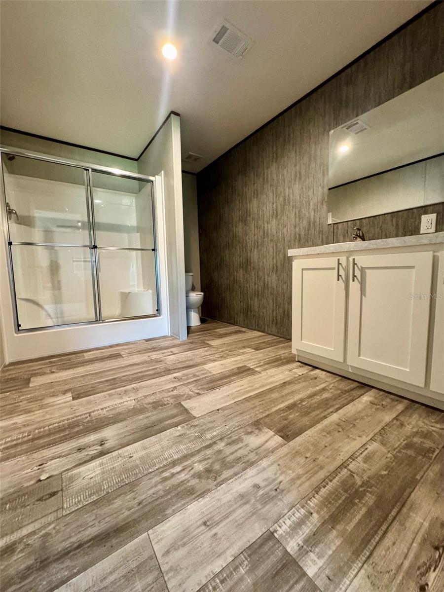 Image 11 of 23 For 5040 1st Street Nw