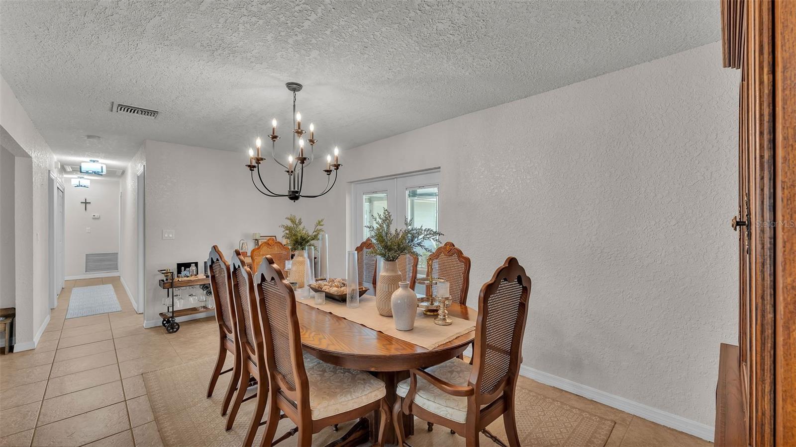 Image 6 of 36 For 1188 De La Palma Avenue