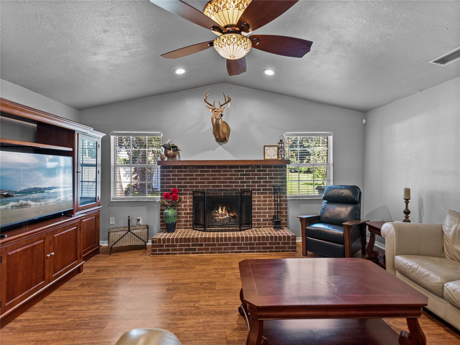 Image 16 of 49 For 1510 Rosa Court