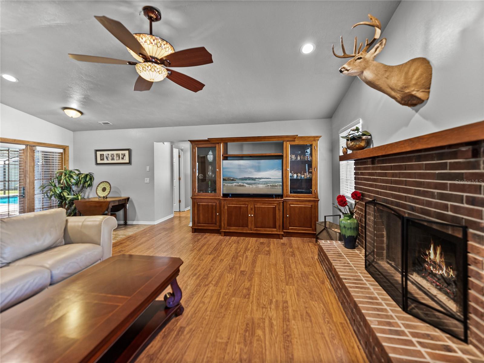 Image 19 of 49 For 1510 Rosa Court