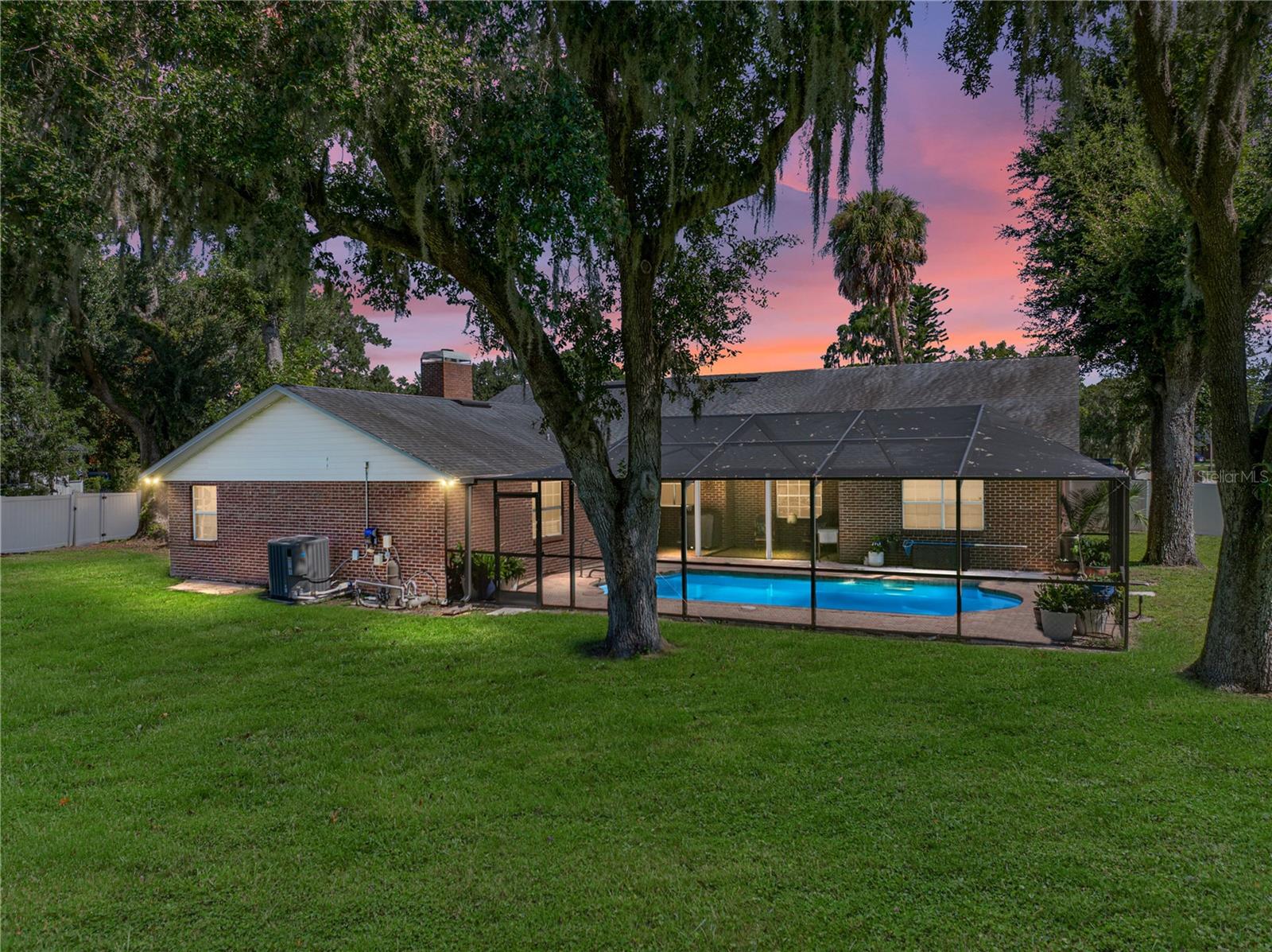 Image 5 of 49 For 1510 Rosa Court