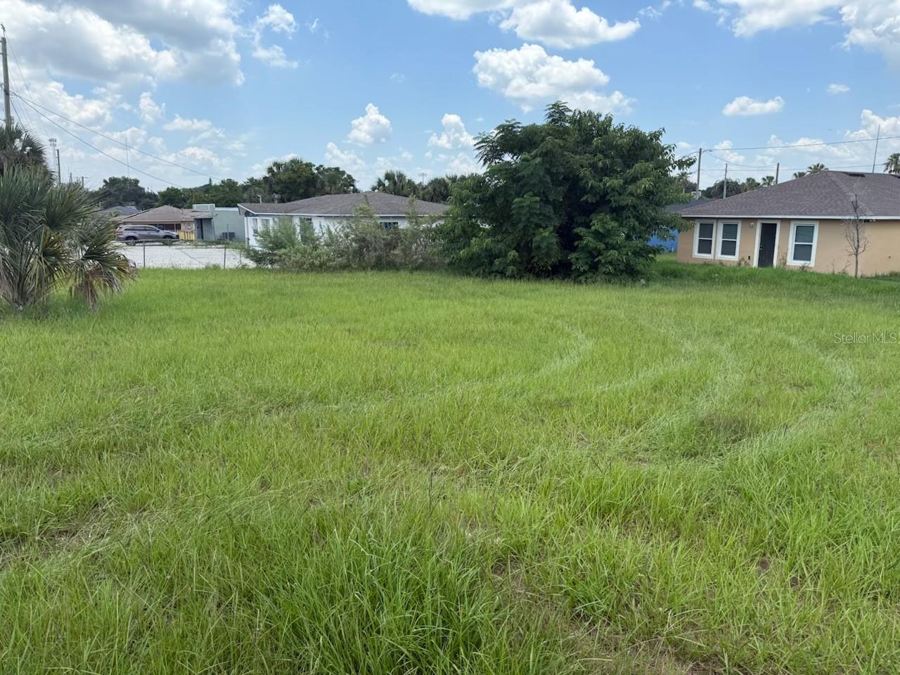 Image 3 of 5 For 1702 Dr Martin L King Jr Way