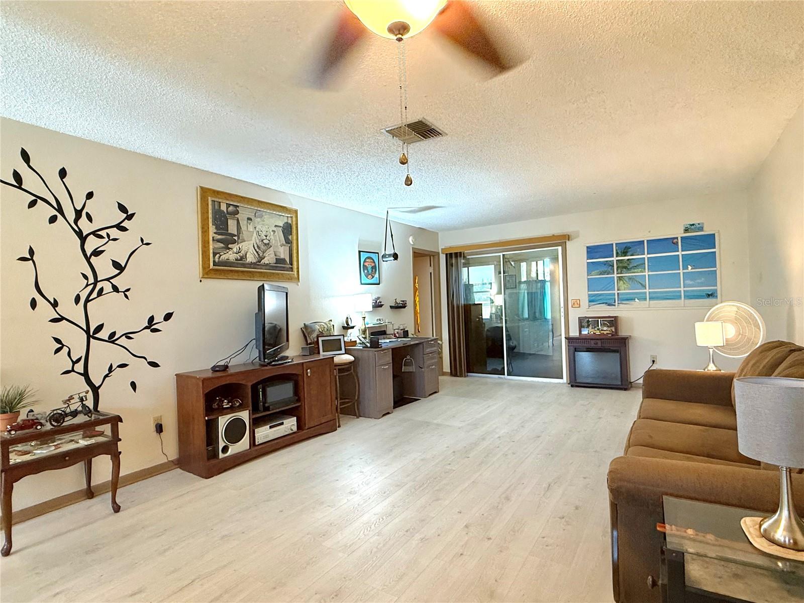 Image 12 of 35 For 4726 Granada Boulevard 4726