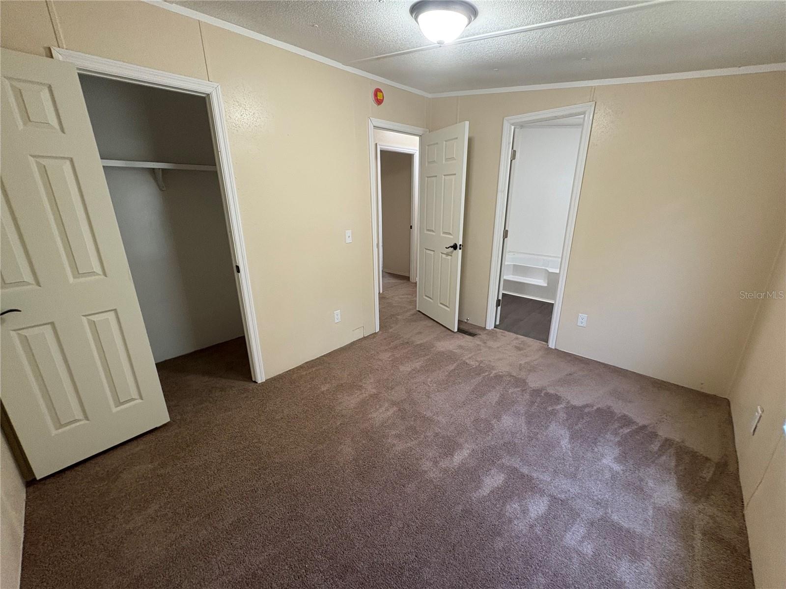 Image 15 of 16 For 925 8th Street