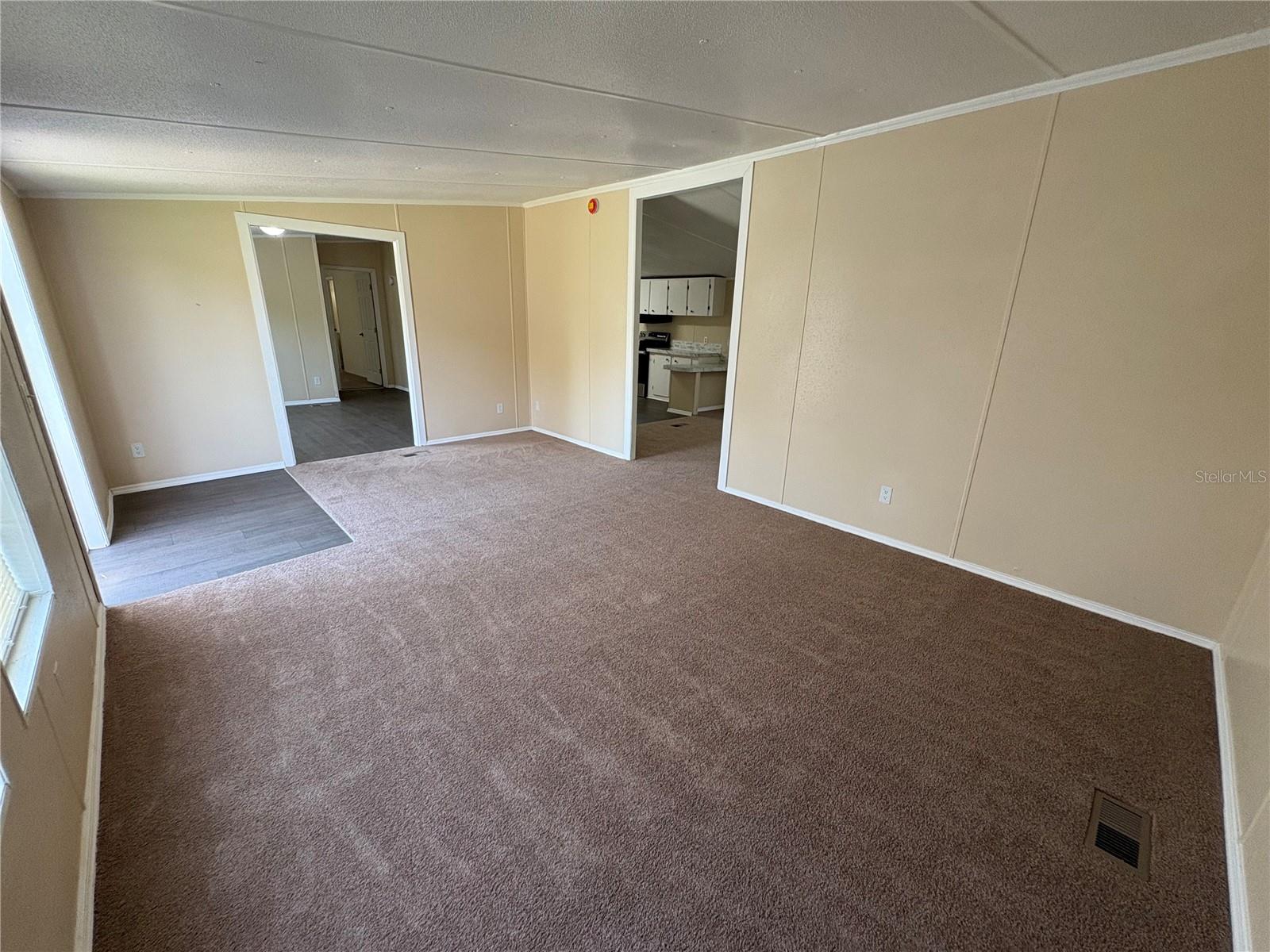 Image 4 of 16 For 925 8th Street