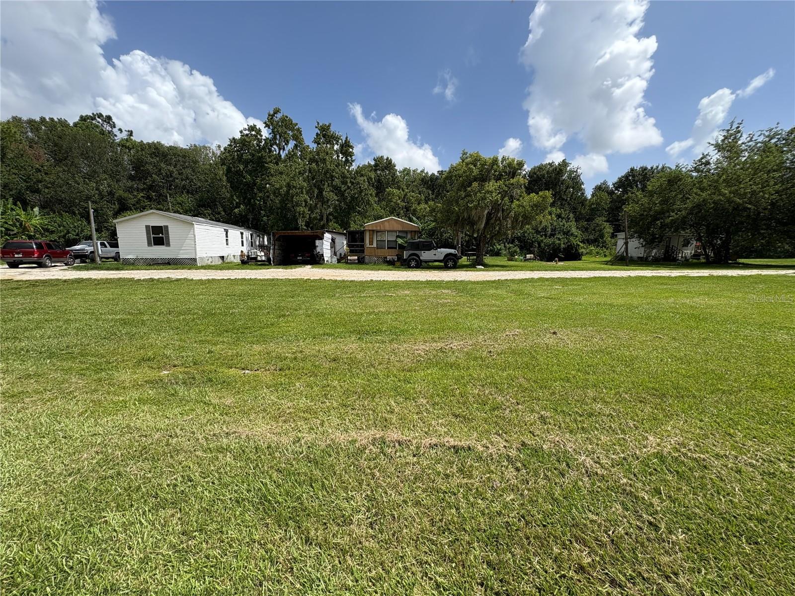 Image 5 of 37 For 2204 Ellie Road 1