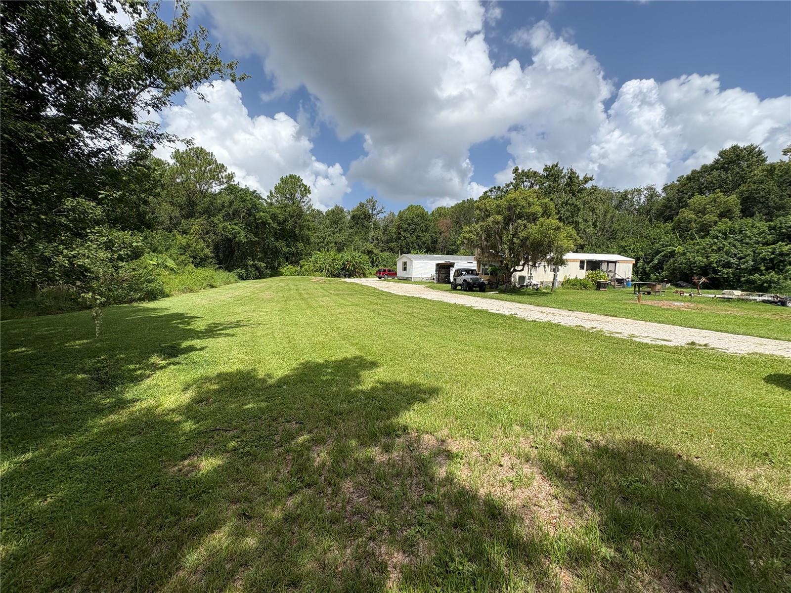 Image 7 of 37 For 2204 Ellie Road 1