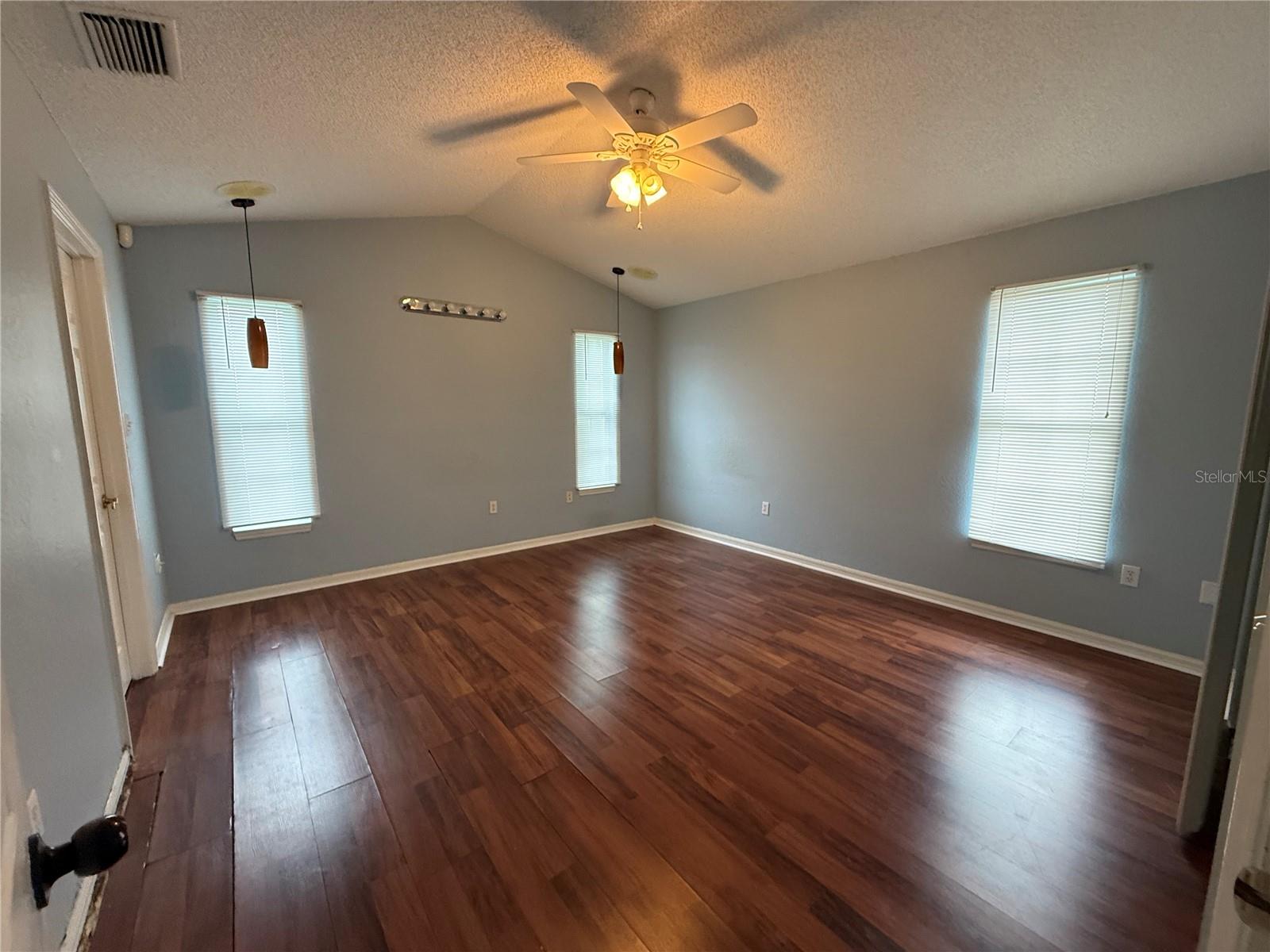 Image 13 of 14 For 1932 Lake Seward Drive
