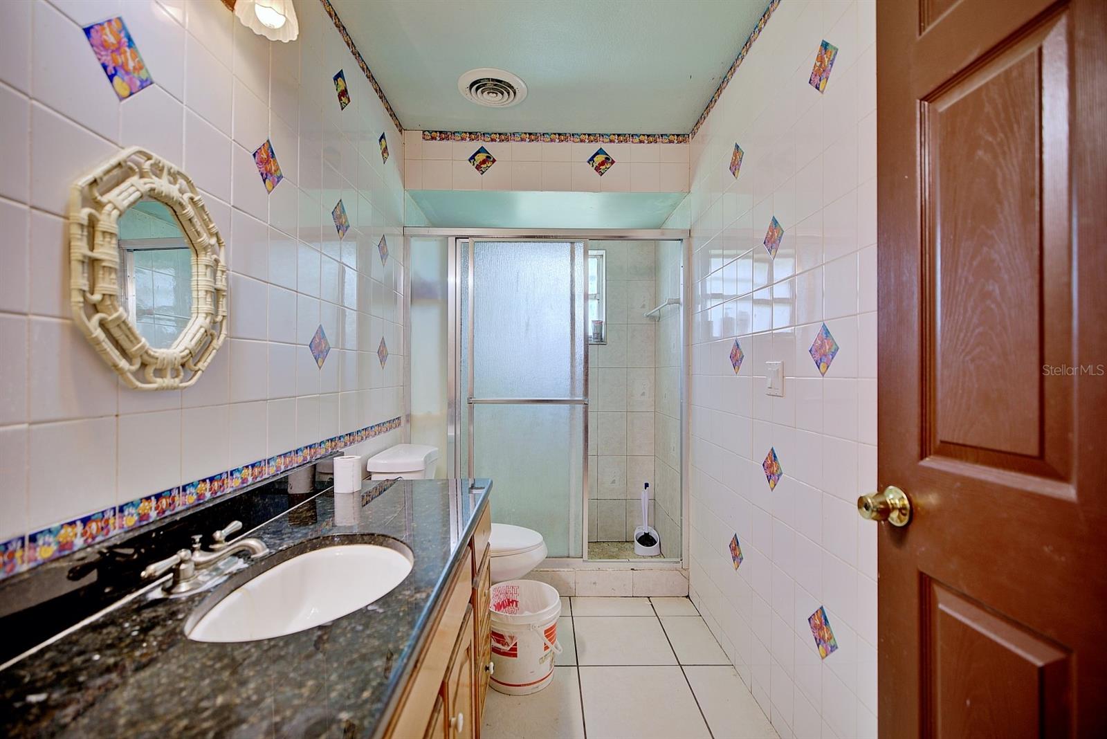Image 16 of 35 For 3092 Golfview Drive