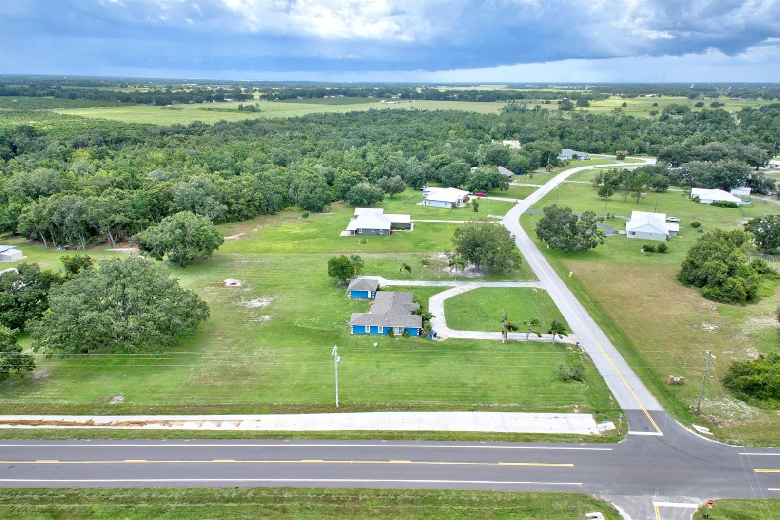 Image 29 of 35 For 3092 Golfview Drive