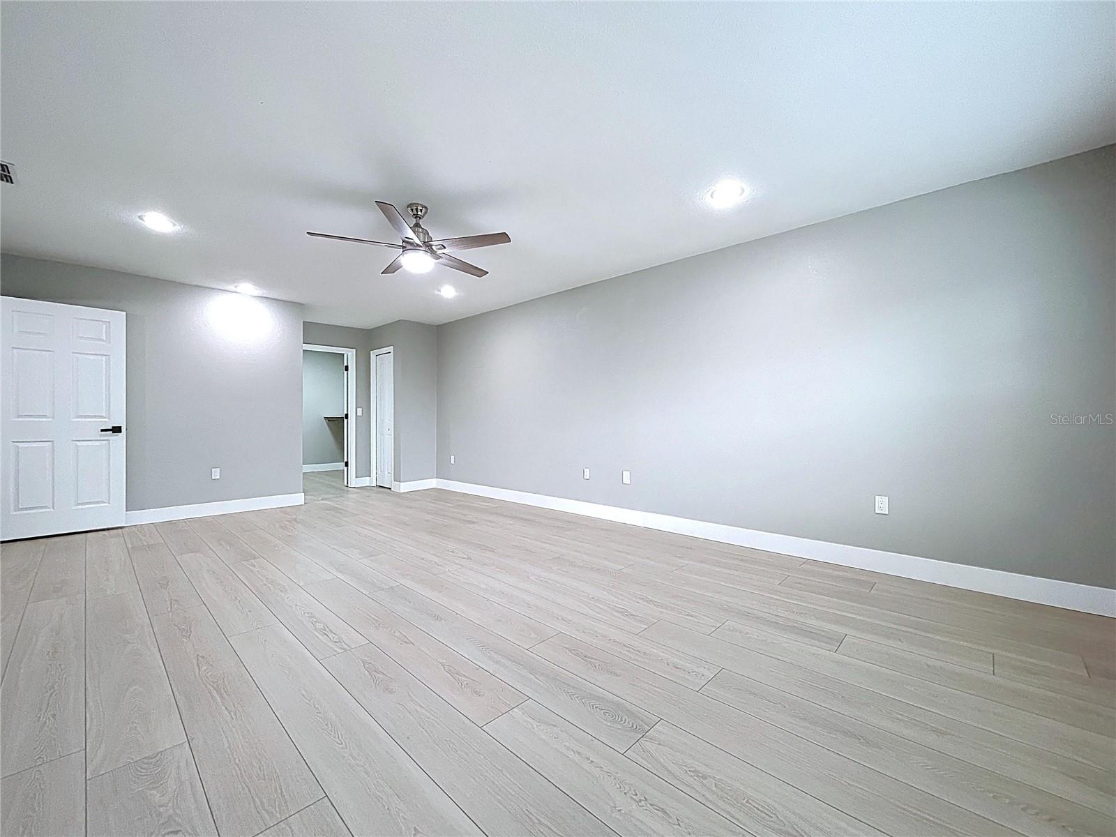 Image 62 of 87 For 1904 Vista View Drive