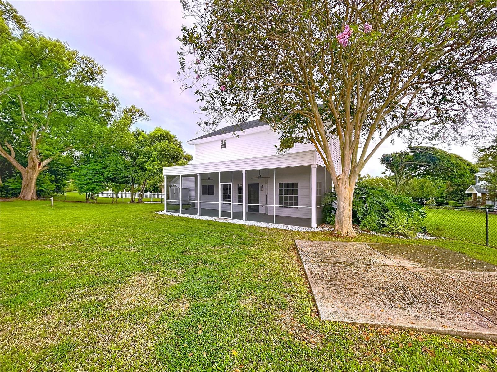 Image 77 of 87 For 1904 Vista View Drive