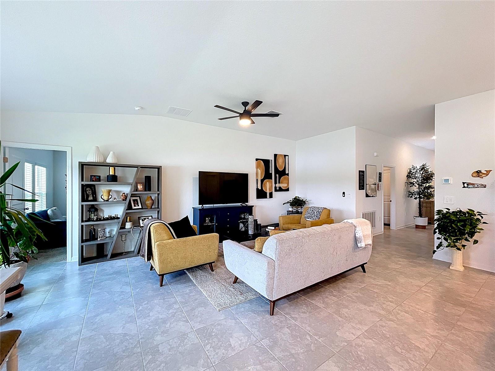 Image 12 of 50 For 1285 Deepwater Circle