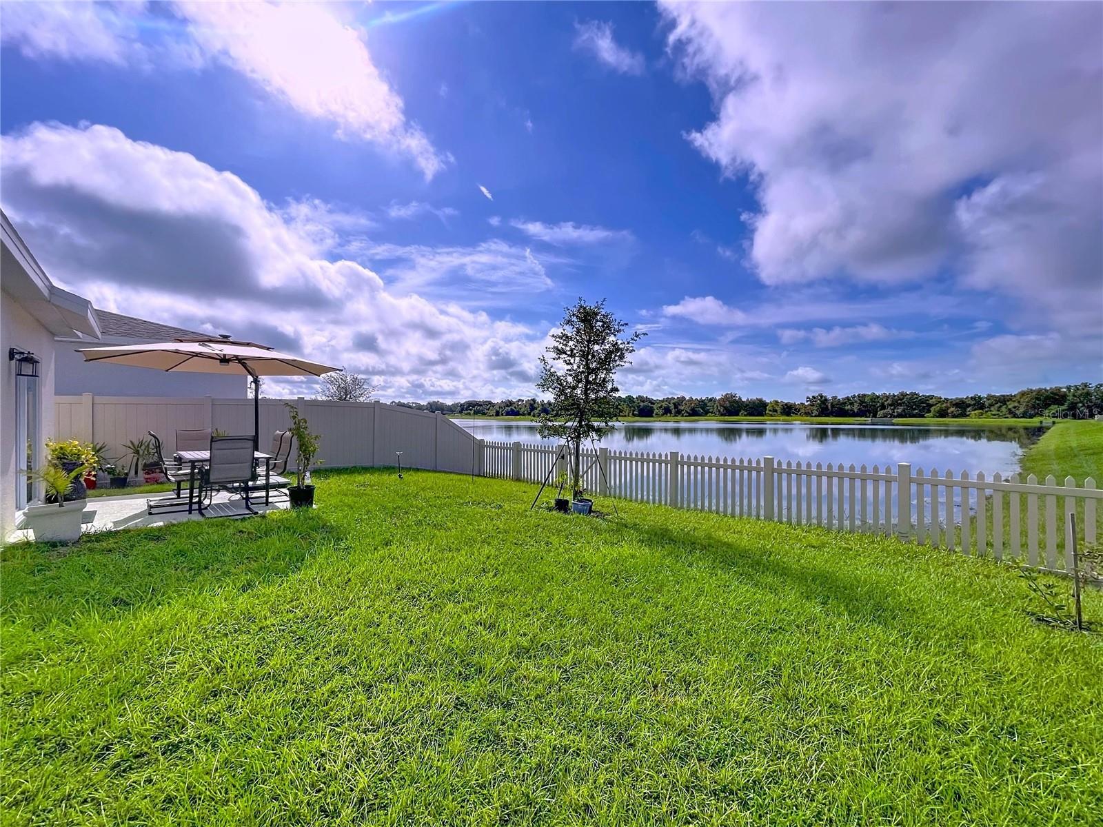 Image 2 of 50 For 1285 Deepwater Circle