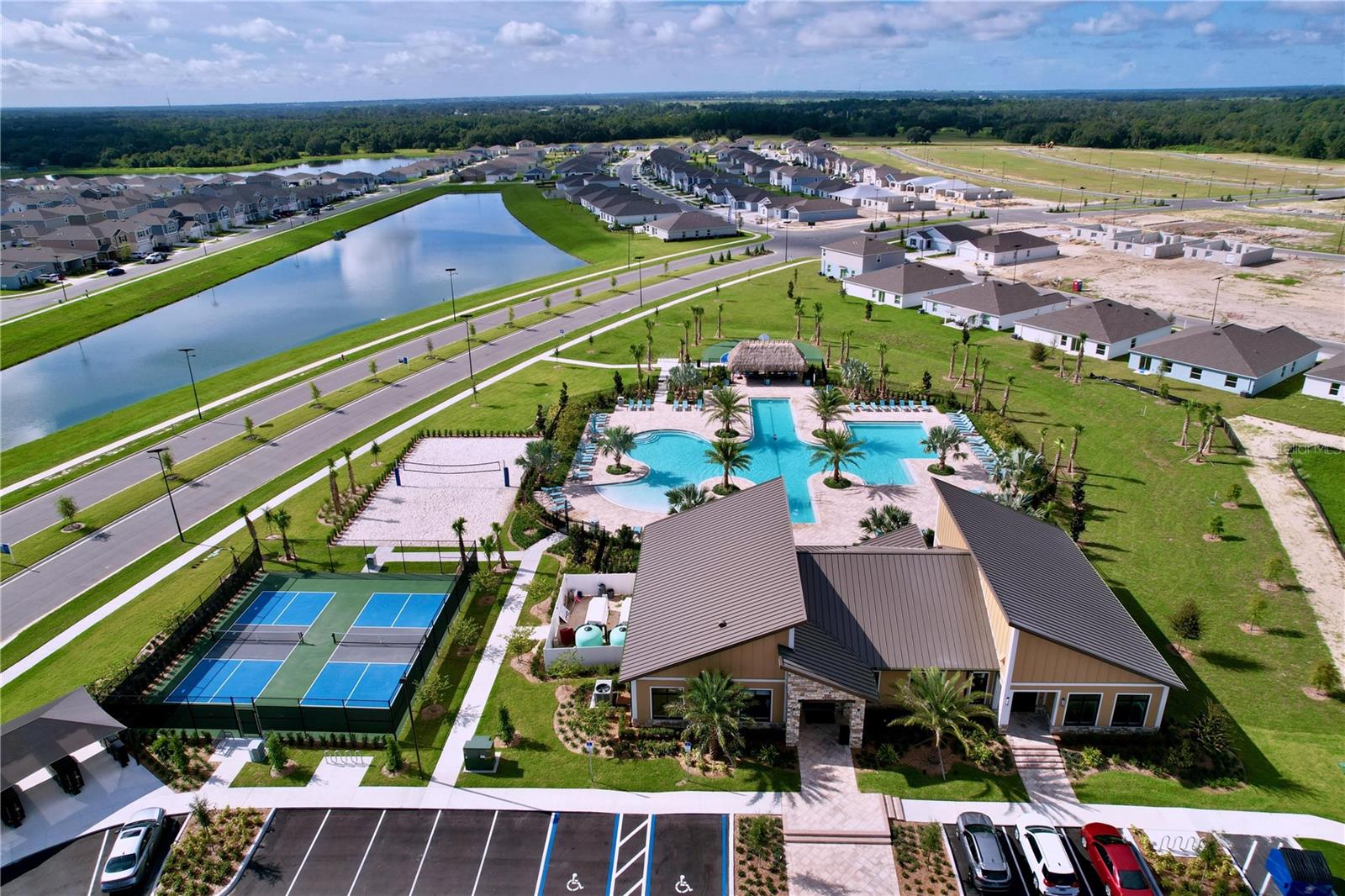 Image 4 of 50 For 1285 Deepwater Circle