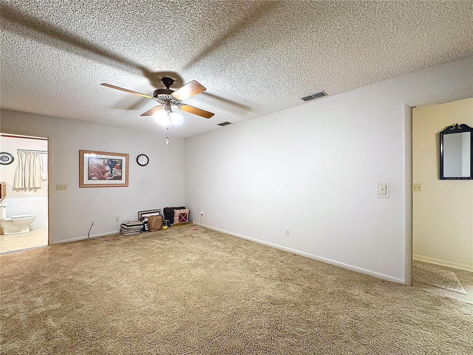 Image 7 of 24 For 41 Spring Lane