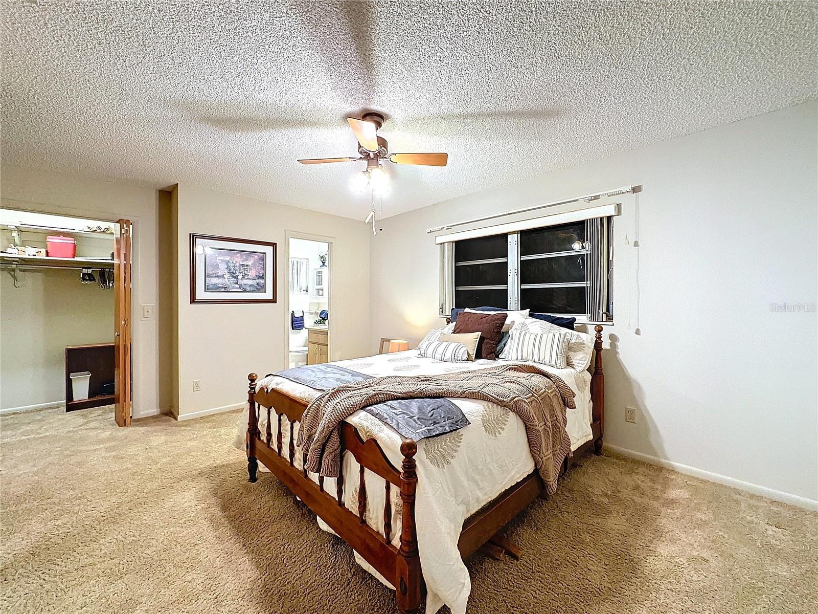 Image 9 of 24 For 41 Spring Lane