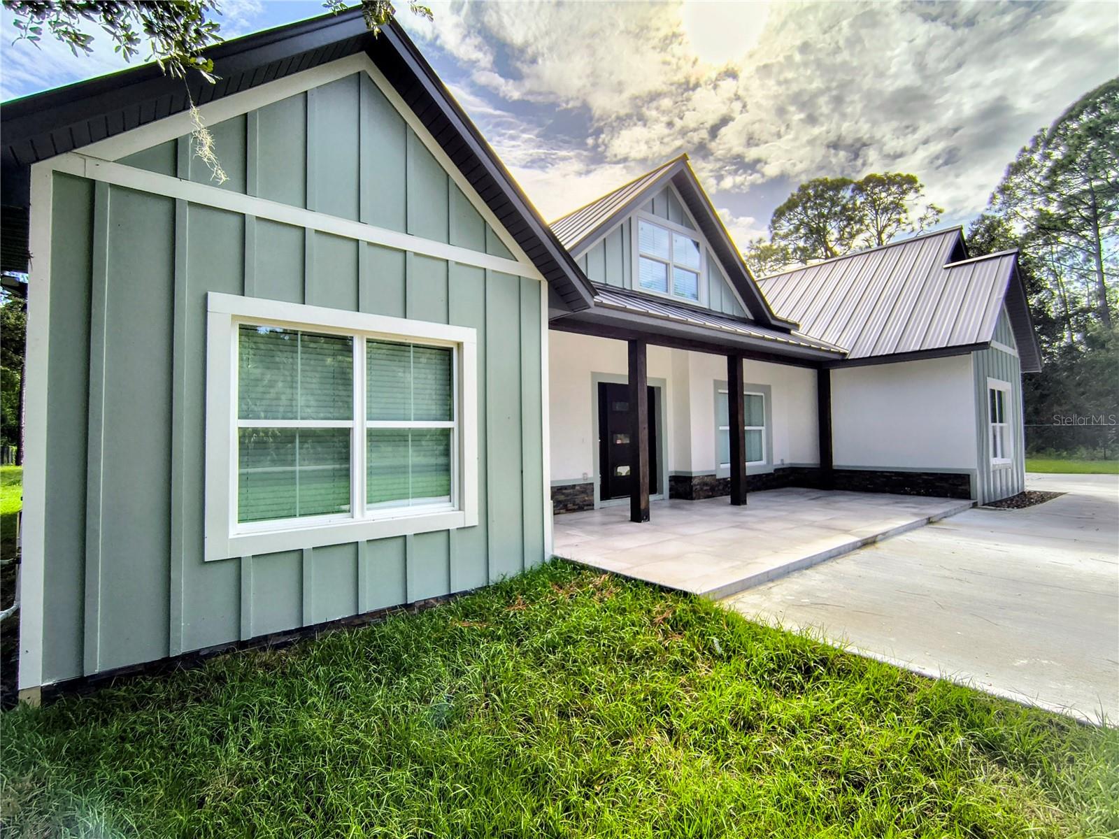 Image 3 of 95 For 3151 Rooks Road