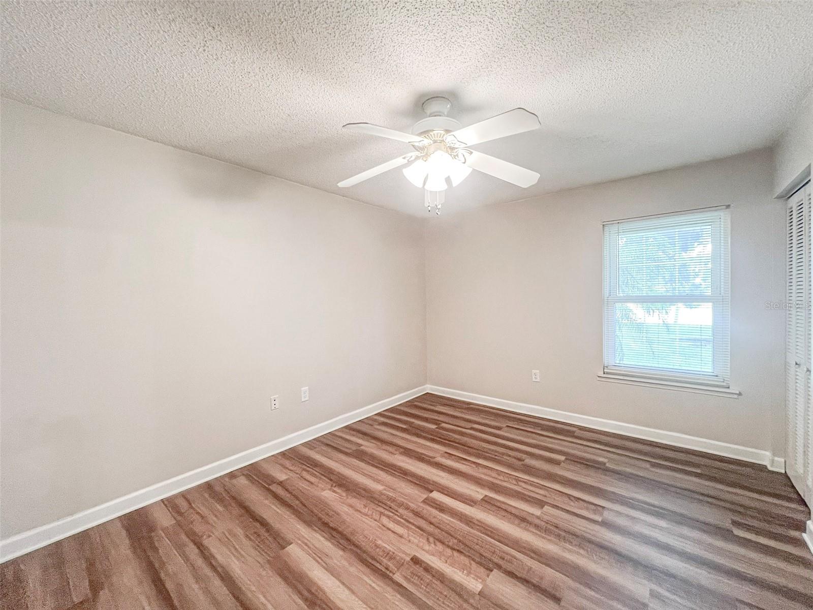 Image 27 of 31 For 2926 Forestgreen Drive S