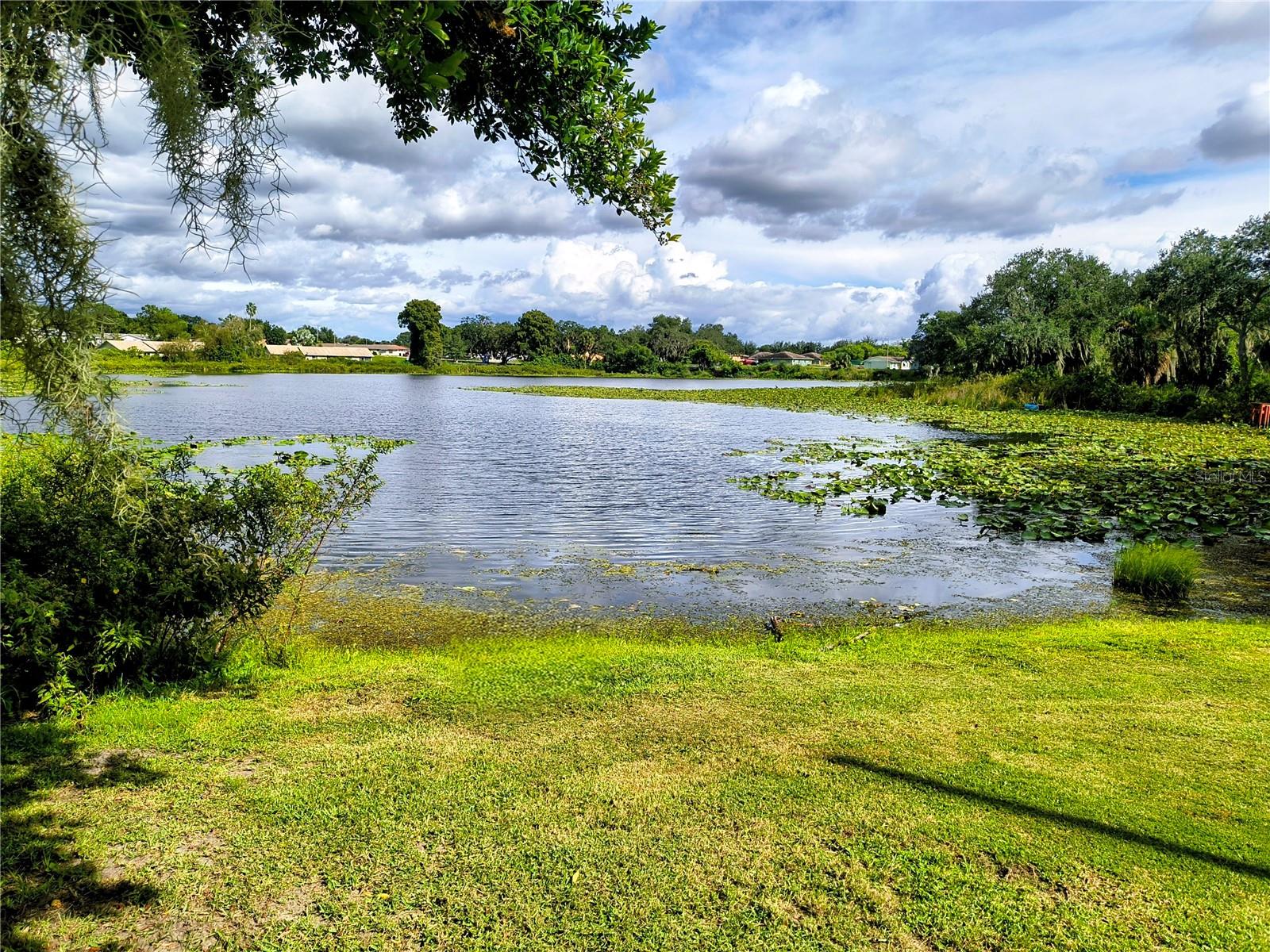 Image 18 of 36 For 1070 Lake Ariana Boulevard