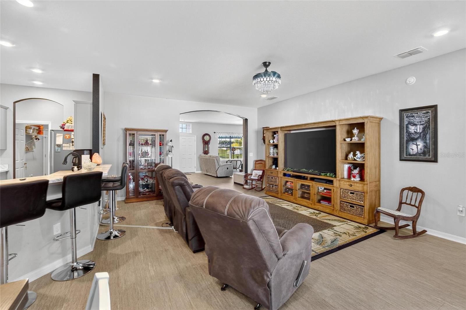 Image 10 of 58 For 6852 Mossy Oak Lane