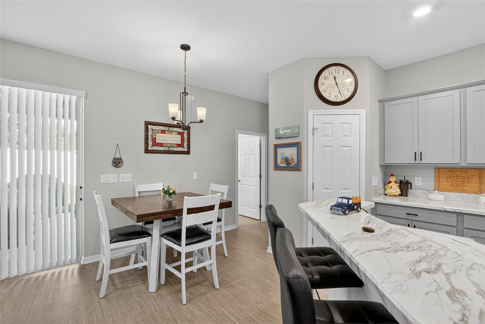 Image 15 of 58 For 6852 Mossy Oak Lane