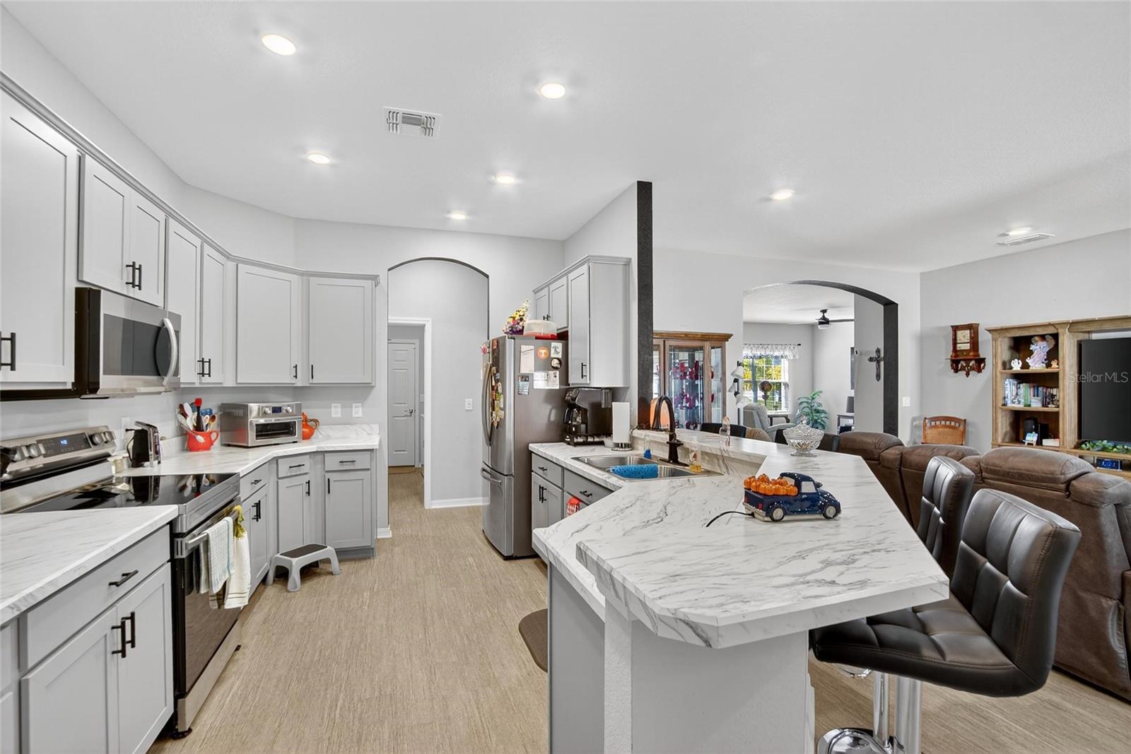 Image 17 of 58 For 6852 Mossy Oak Lane