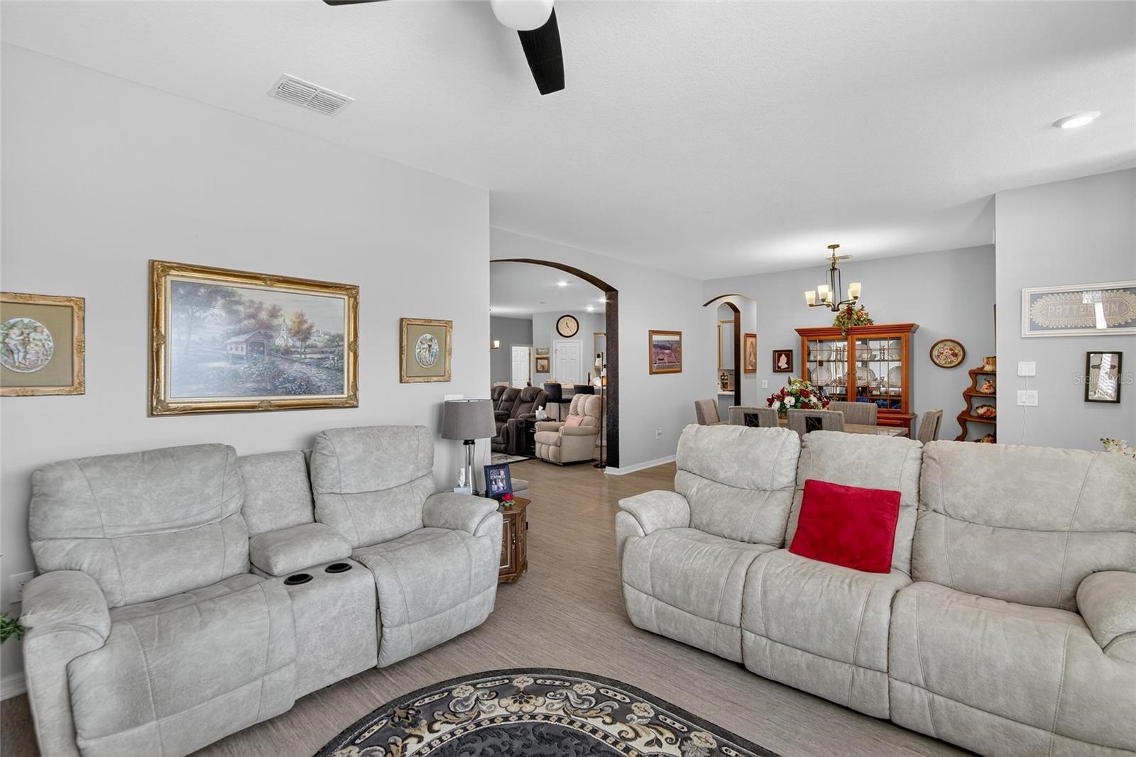 Image 5 of 58 For 6852 Mossy Oak Lane