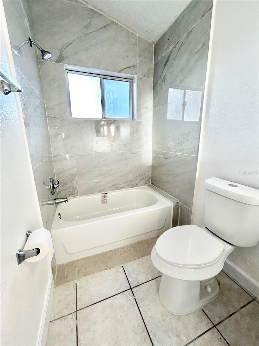 Image 22 of 25 For 10708 Brice Court