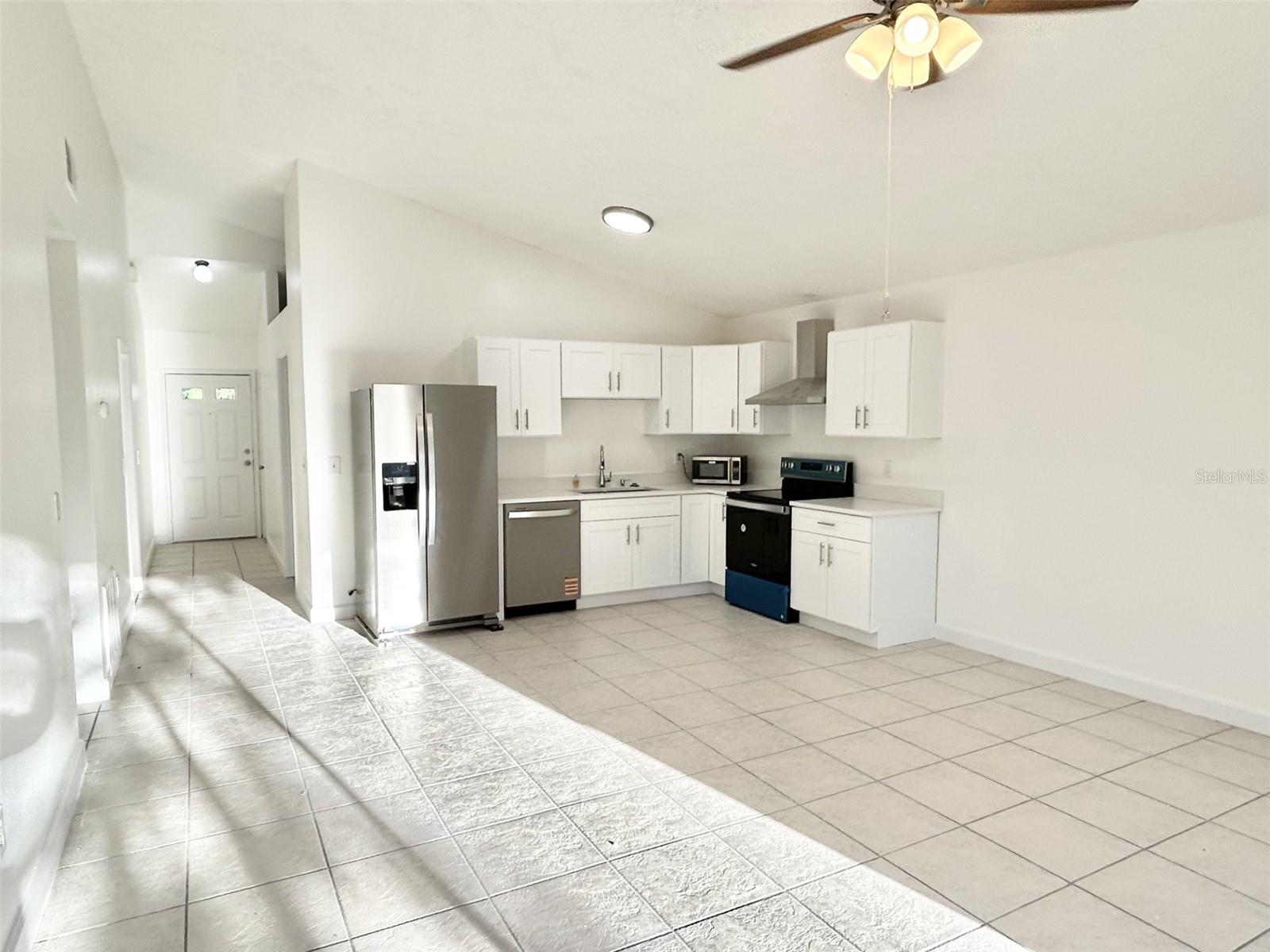 Image 6 of 25 For 10708 Brice Court