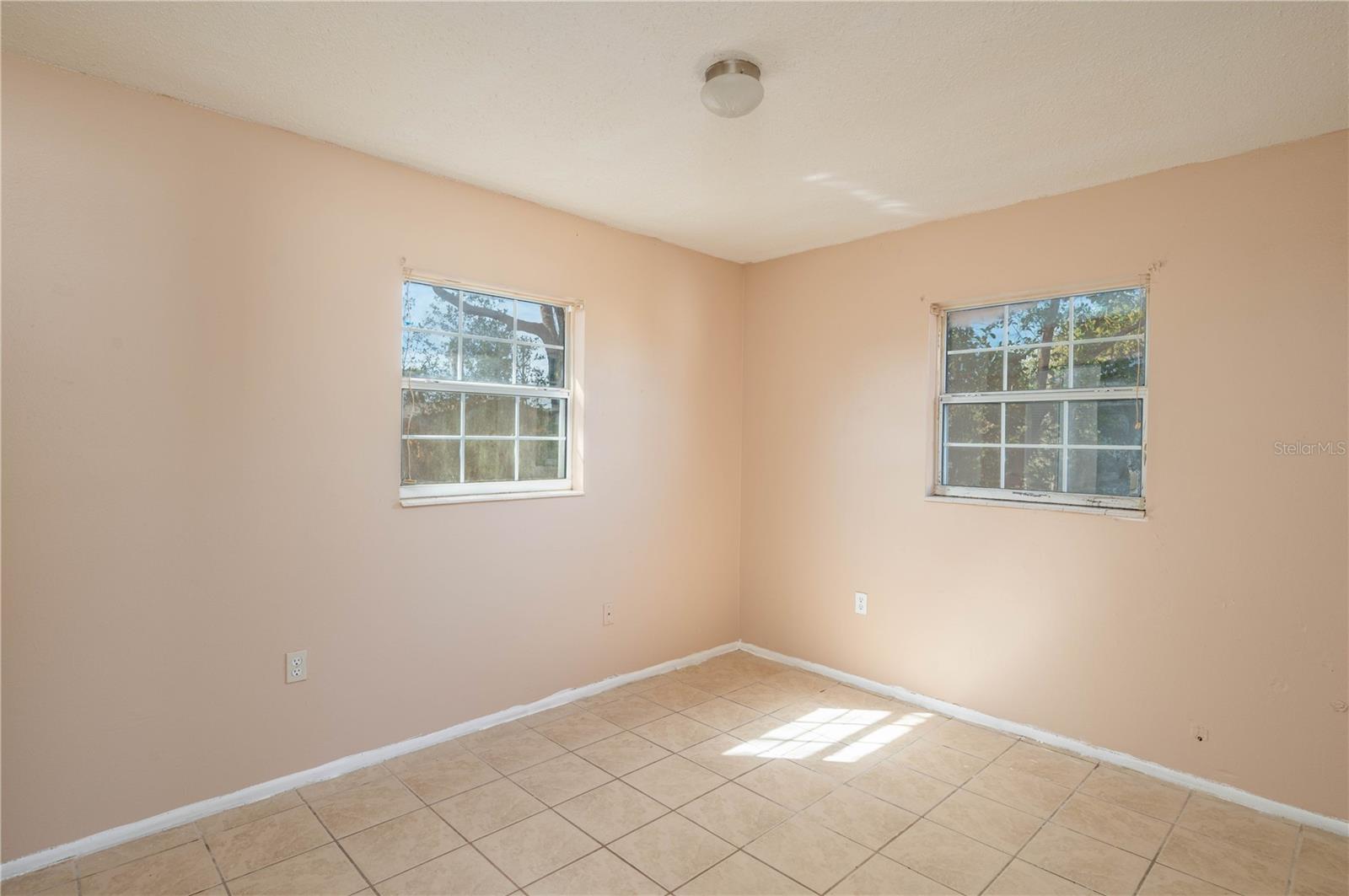 Image 11 of 16 For 2907 Wheeler Street