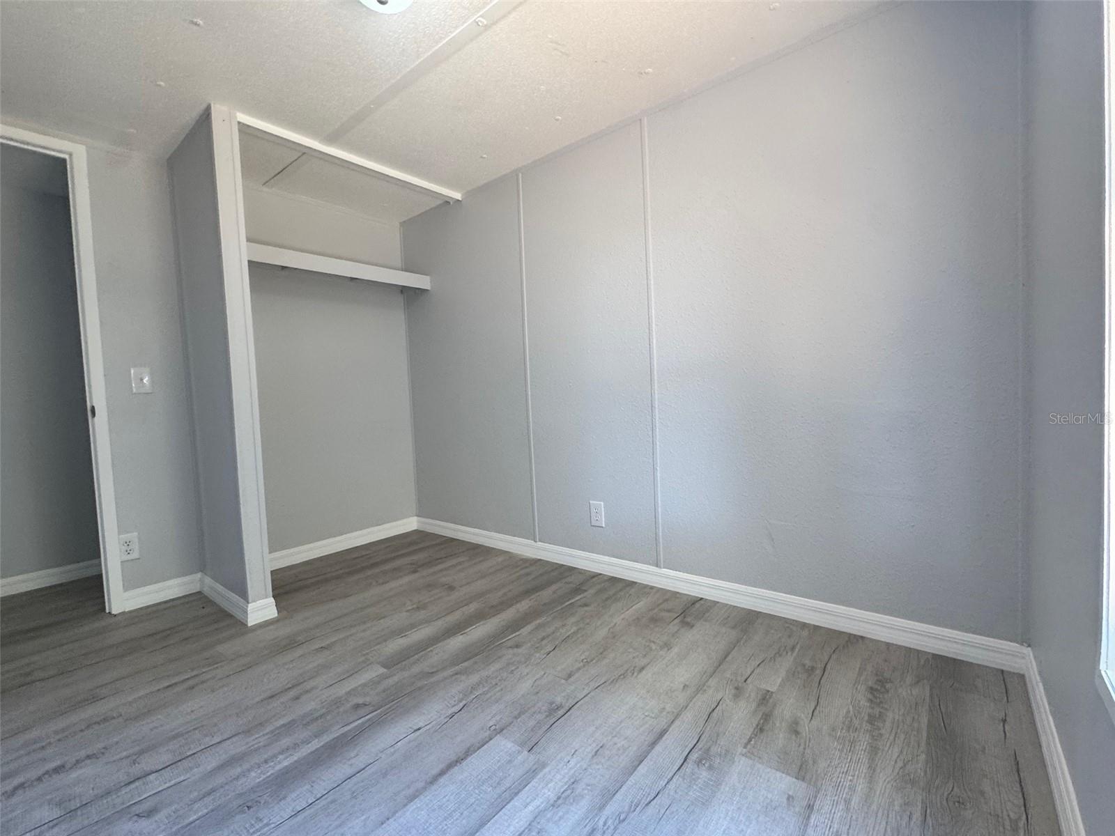 Image 11 of 16 For 688 4th Street